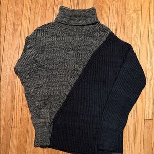 Derek Lam women’s Two-Tone Turtleneck Sweater small